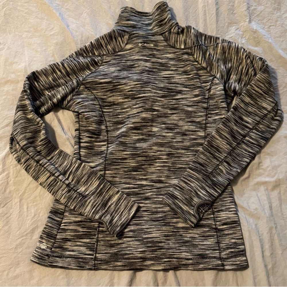 Columbia Half Zip Black And Gray Striped Active Wear Pullover Women's Medium - Picture 6 of 7